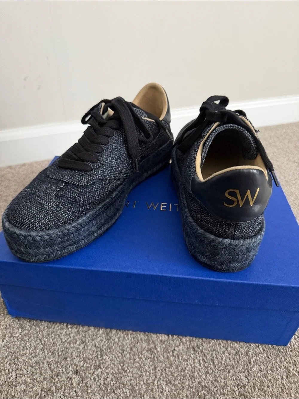 N/A weitzman smart comfortable